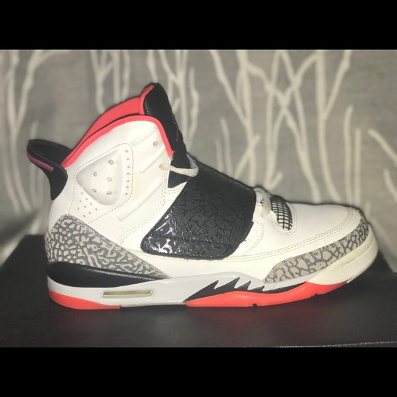 Jordan Son of Mars Size 7 Men’s // 8.5 in Women’s - Picture 2 of 8